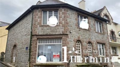 Maison ancienne - 175 m² - 10 pièces