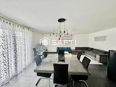 Maison - 98 m² - 4 pièces