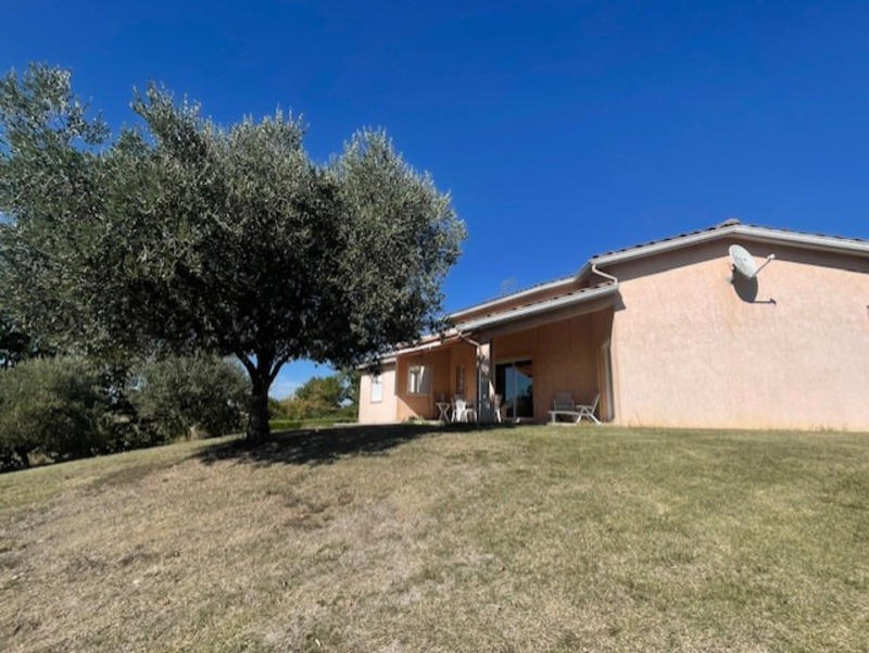 Maison - 170 m² - 6 pièces