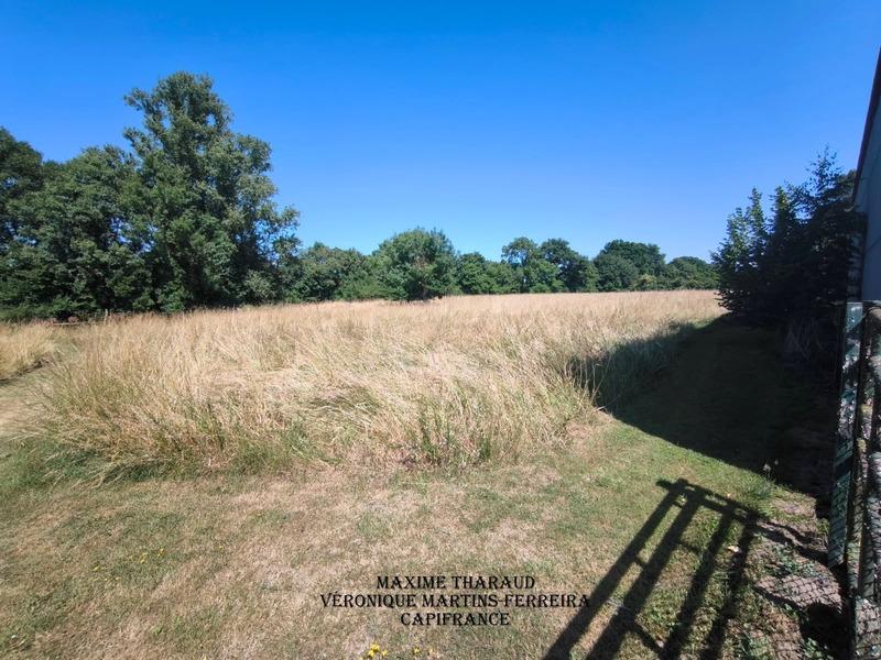 Propriété - 327 m² - 11 pièces