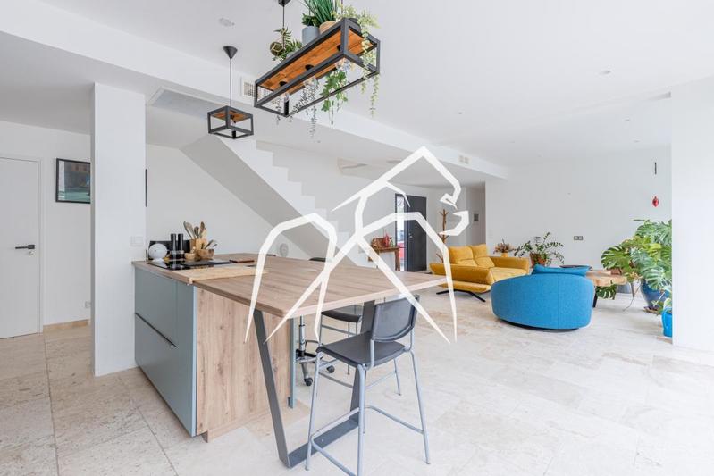 Maison ancienne - 194 m²