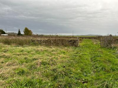 Grange - 94 m² - 2 pièces