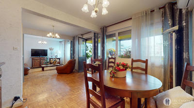 Appartement - 96 m² - 5 pièces