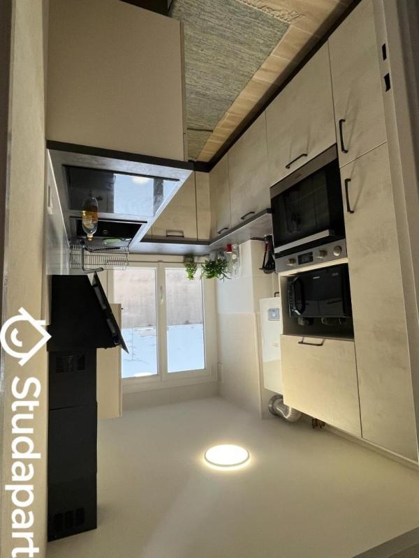 Chambre - 9 m² - 1 pièce