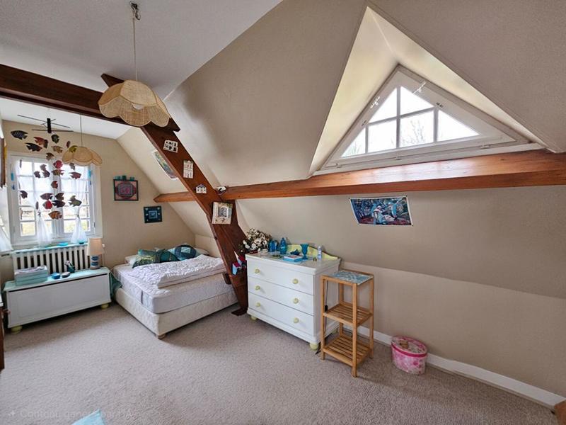 Maison - 192 m² - 8 pièces