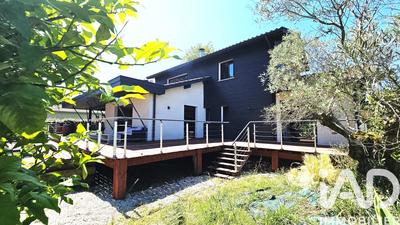 Maison de maîtres - 199 m² - 7 pièces