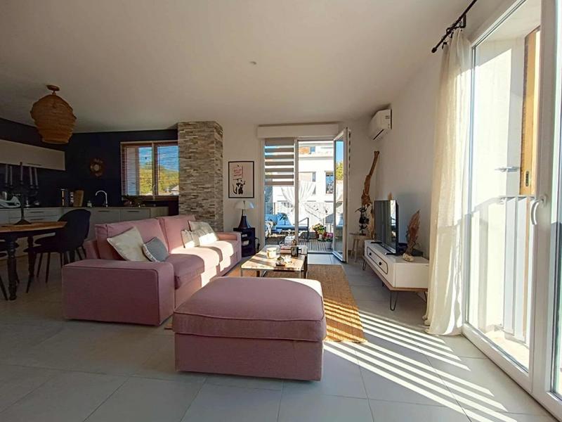 Appartement - 75 m² - 3 pièces