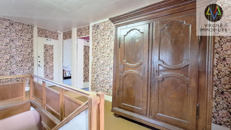 Maison - 477 m² - 18 pièces