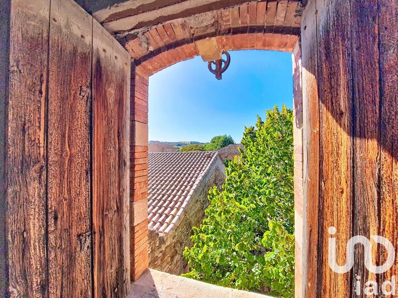 Maison - 257 m² - 9 pièces