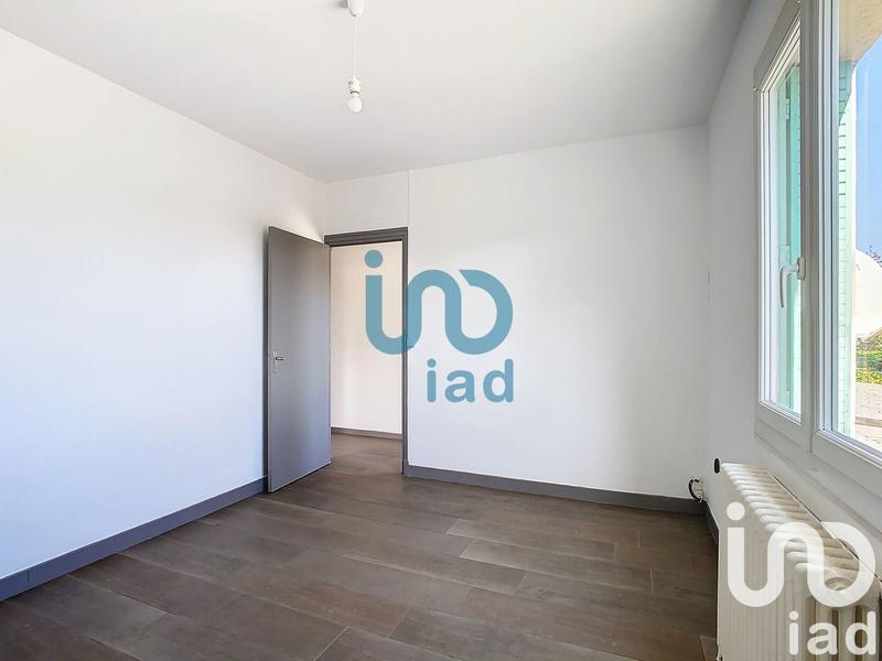 Maison - 220 m² - 8 pièces