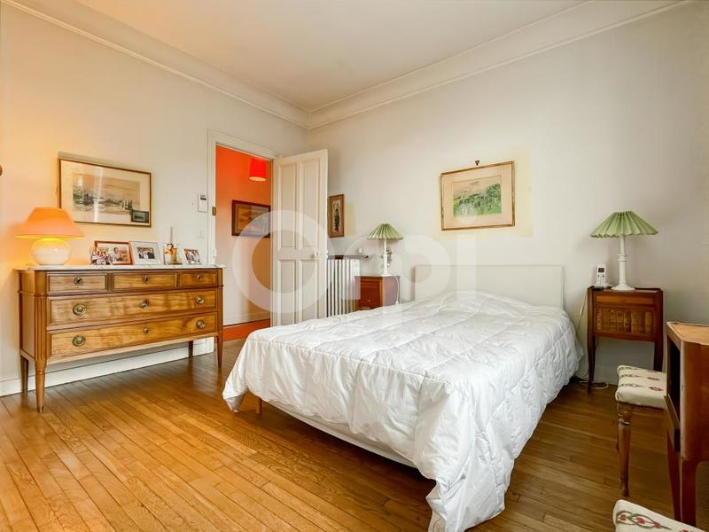 Maison - 158 m² - 6 pièces