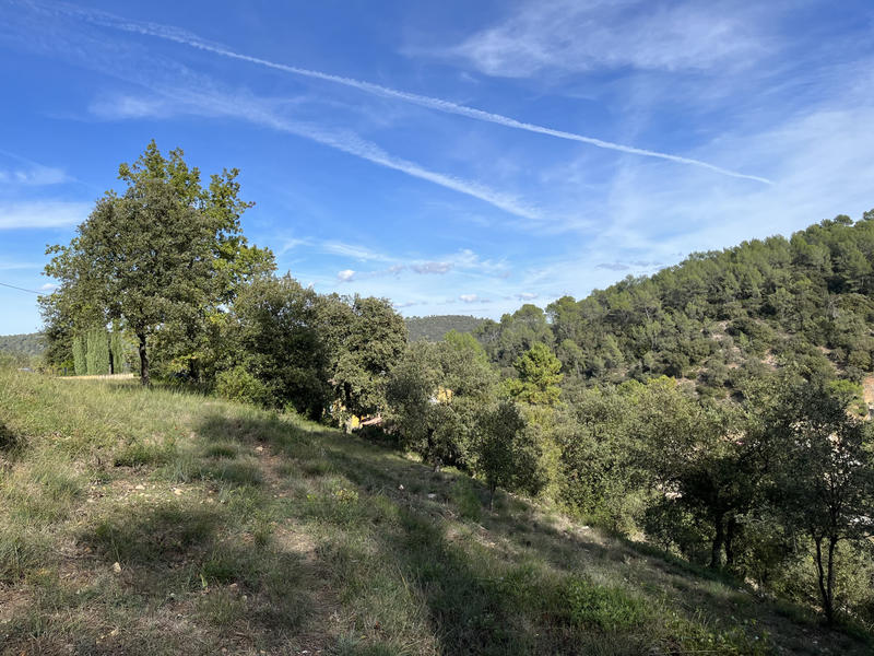Terrain - 2 500 m²