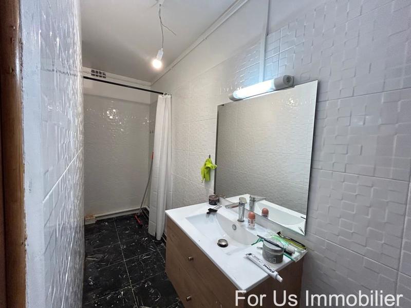 Appartement - 93 m² - 4 pièces