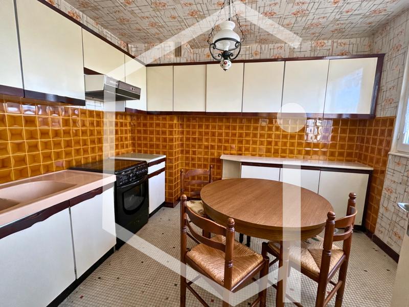 Maison - 74 m² - 5 pièces