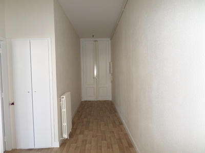 Appartement - 79 m² - 3 pièces