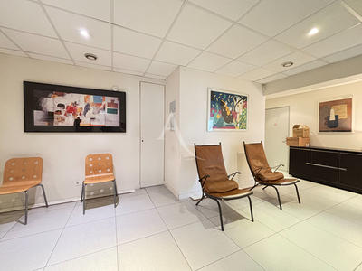 Loft - 81 m² - 4 pièces