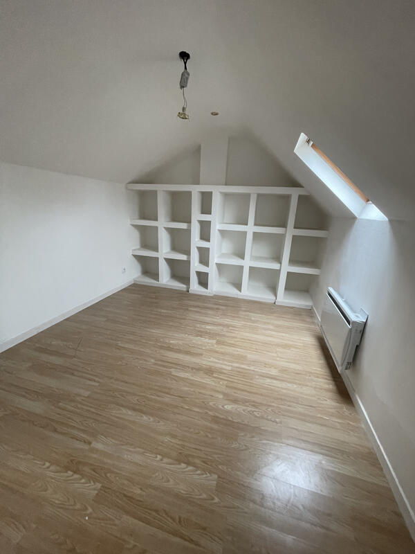Immeuble - 220 m² - 16 pièces