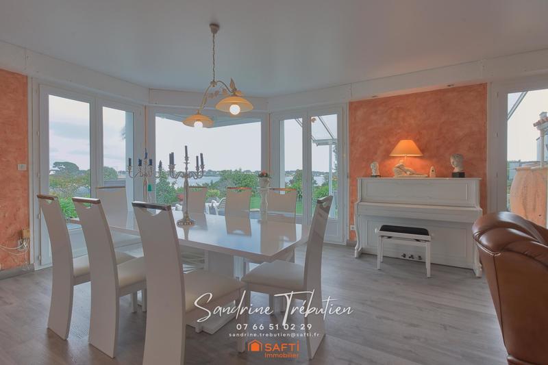 Maison - 357 m² - 12 pièces