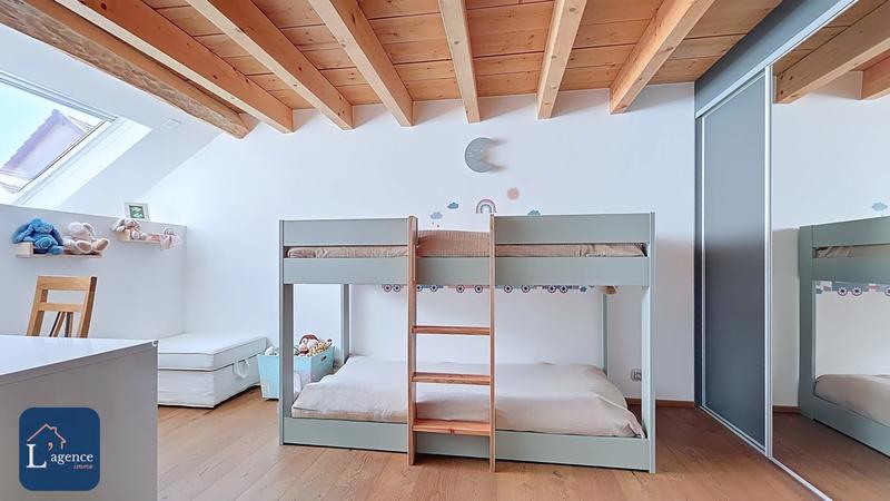 Maison - 194 m² - 7 pièces