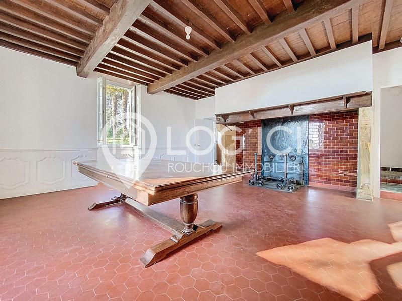 Maison - 270 m² - 8 pièces