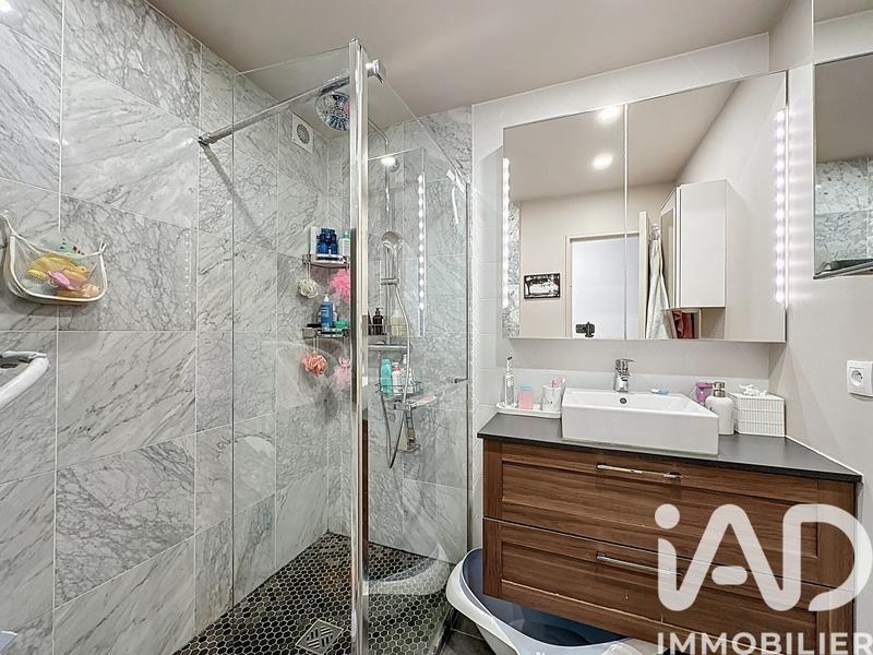 Appartement - 82 m² - 3 pièces