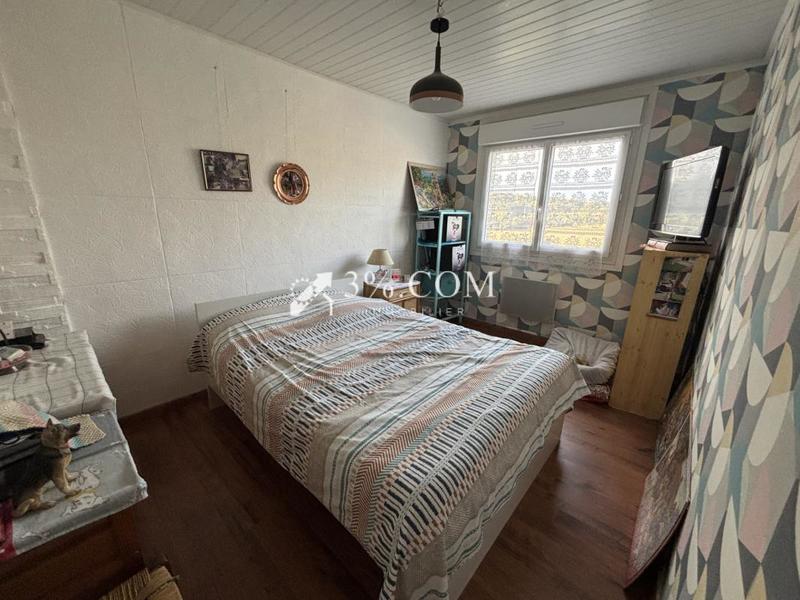 Pavillon - 90 m² - 4 pièces