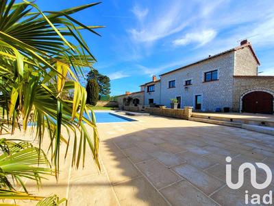 Maison - 400 m² - 9 pièces