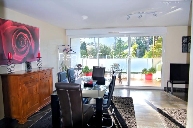 Appartement - 95 m² - 5 pièces