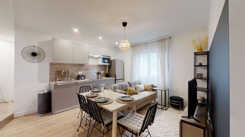 Appartement - 71 m² - 5 pièces