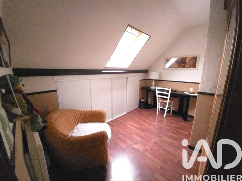 Maison - 141 m² - 6 pièces
