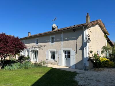 Maison ancienne - 185 m² - 5 pièces