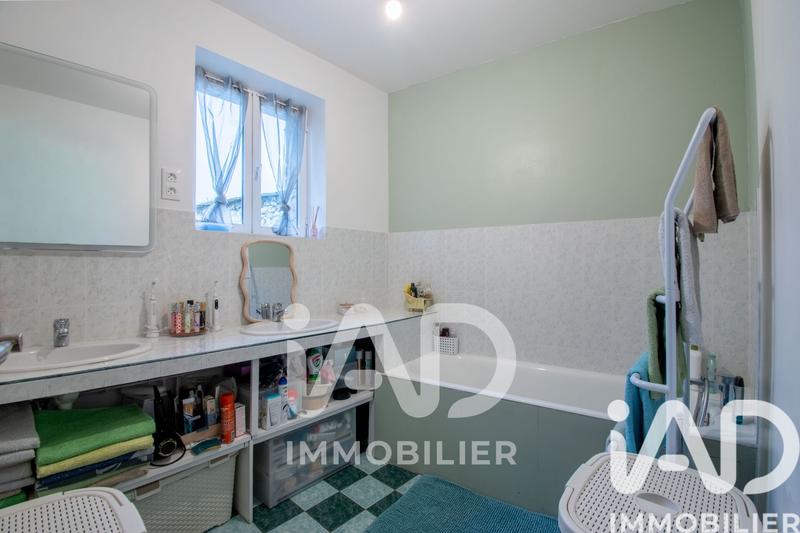 Maison - 149 m² - 7 pièces