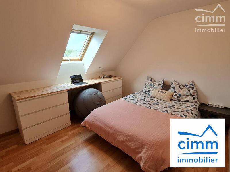 Maison traditionnelle - 112 m² - 6 pièces