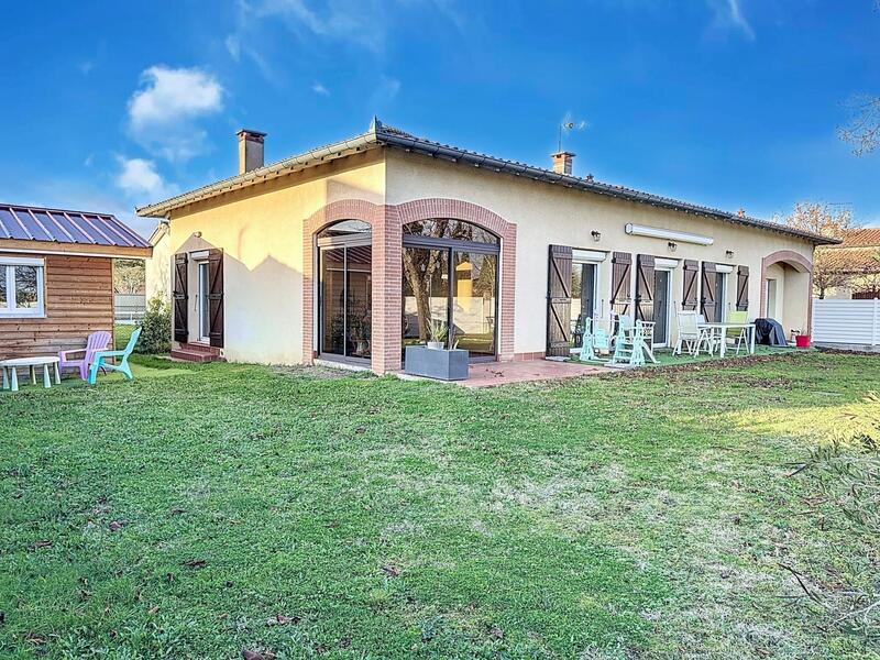 Maison - 121 m² - 5 pièces