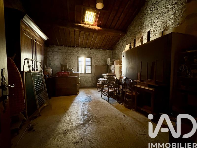 Maison - 159 m² - 6 pièces