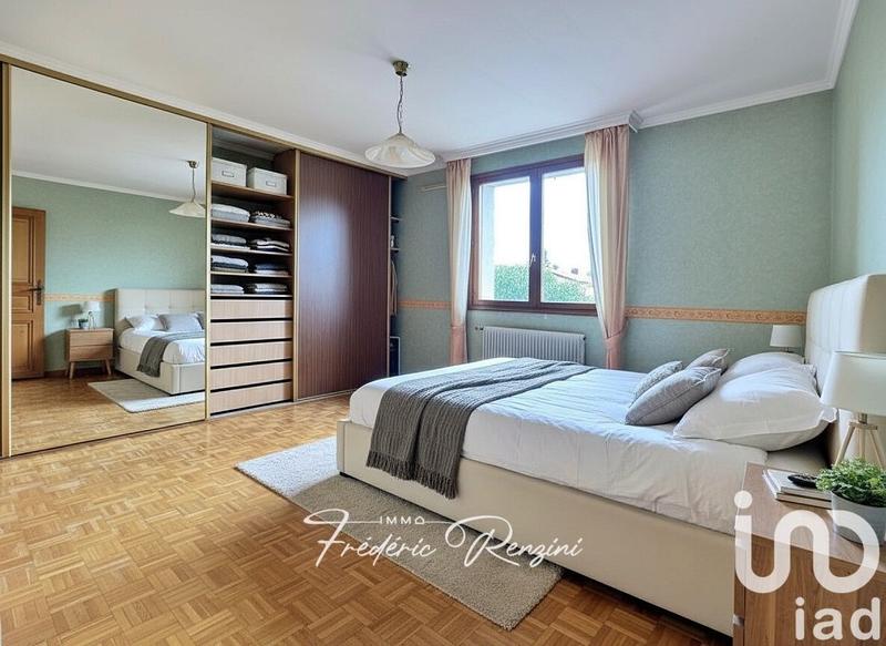 Maison - 190 m² - 7 pièces