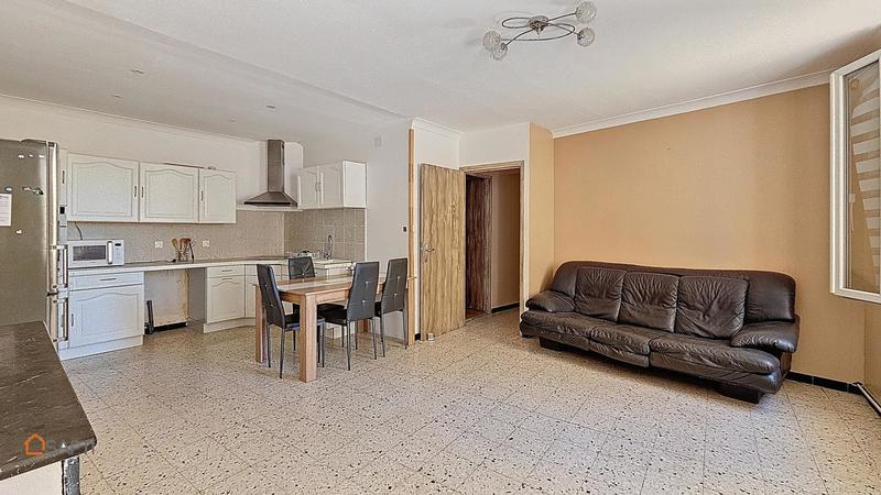 Maison - 104 m² - 4 pièces