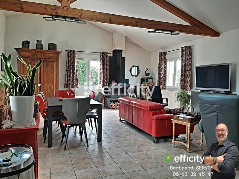 Villa - 205 m² - 9 pièces