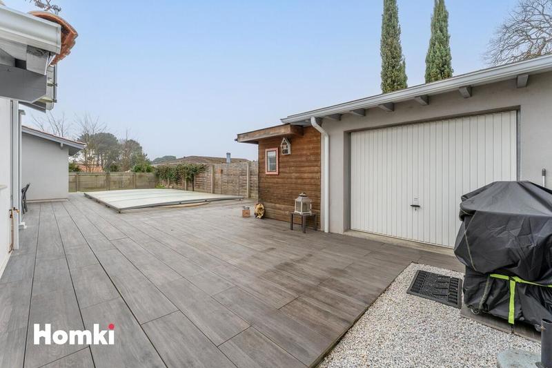 Maison - 140 m² - 5 pièces