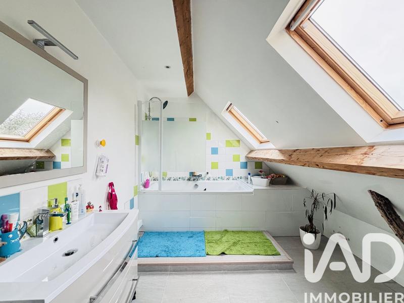 Maison - 142 m² - 6 pièces