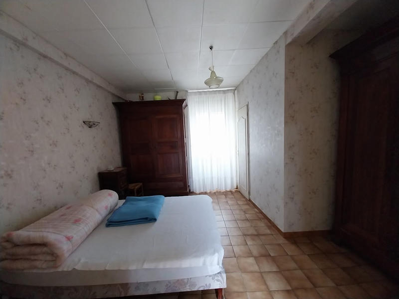 Maison - 180 m² - 6 pièces