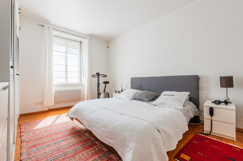 Appartement - 187 m² - 8 pièces