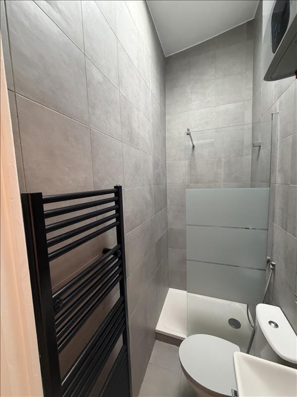 Studio - 14 m² - 1 pièce