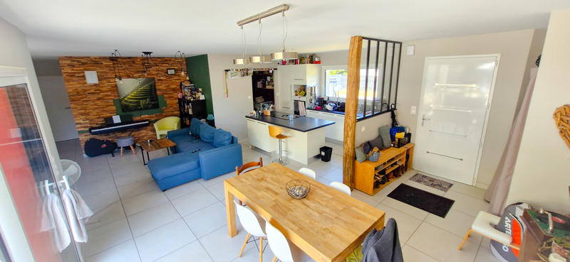 Maison - 103 m² - 5 pièces