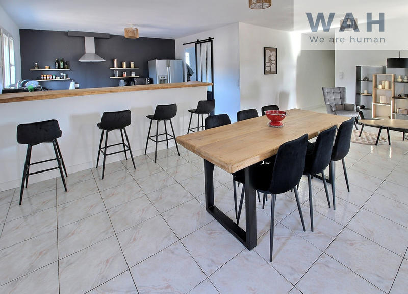 Maison - 128 m² - 4 pièces