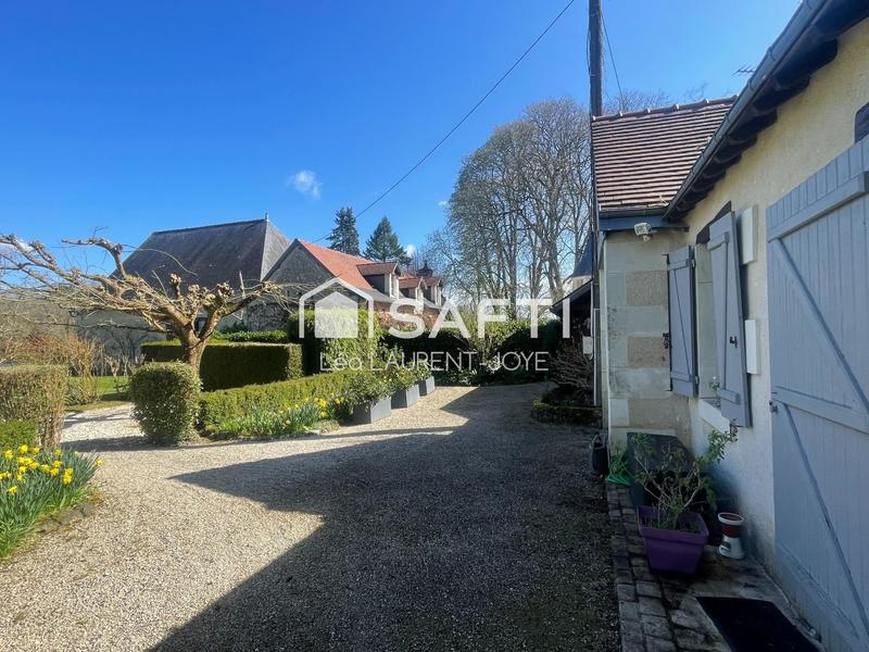 Maison - 336 m² - 13 pièces