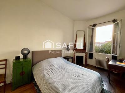 Appartement - 100 m² - 4 pièces