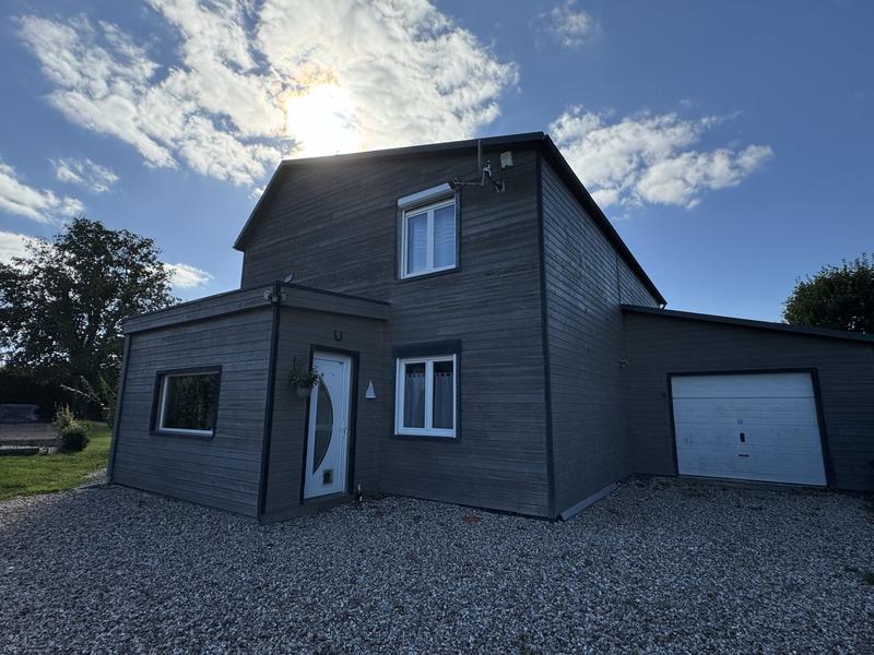 Maison - 165 m² - 5 pièces