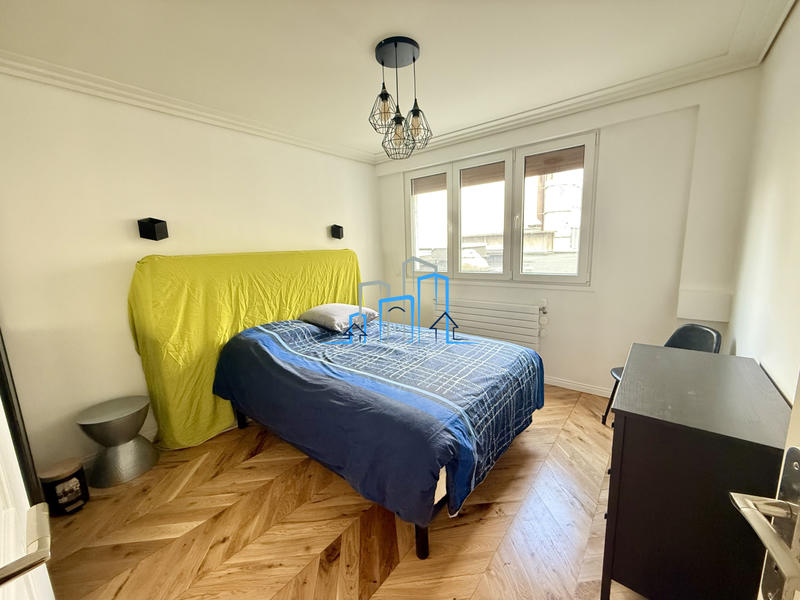 Appartement - 104 m² - 4 pièces