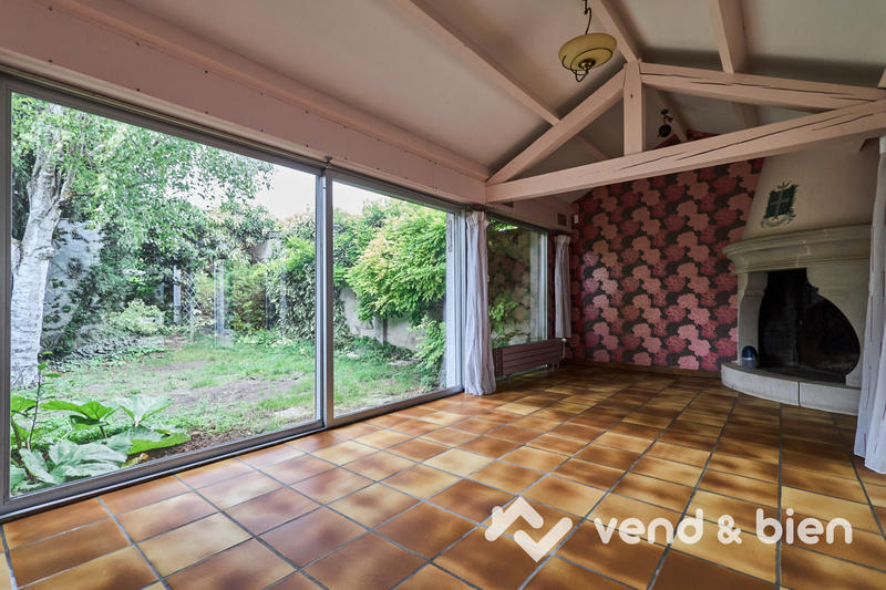 Maison - 179 m² - 7 pièces